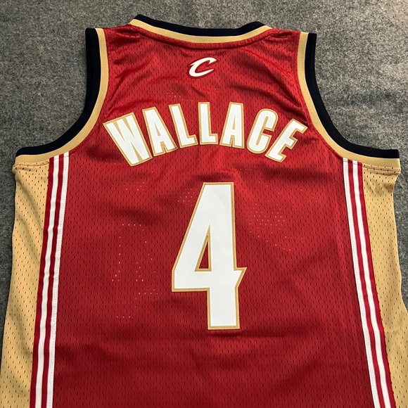 BEN WALLACE Adidas Cleveland Cavaliers Wine Swingman Jersey SMALL NWT - Picture 12 of 13